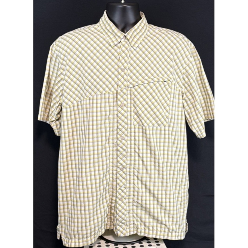 Cabelas Shirt Men's L Green Plaid Guide Wear Nylon Button Down Lightweight Fish